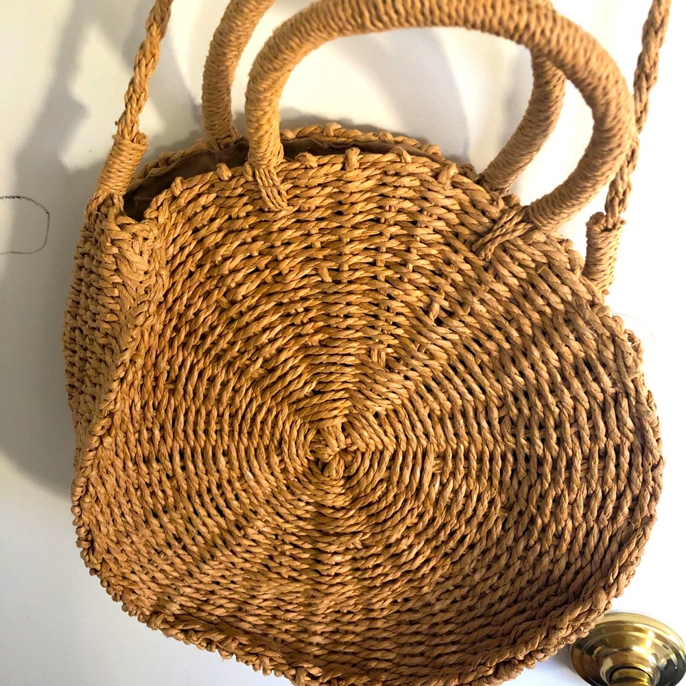 Purse - Picture 2 of 4